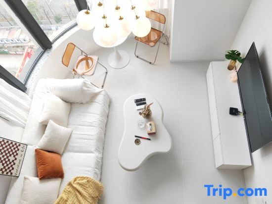 Чэнду: Chengdu Zhaishi Xiaozhai Homestay