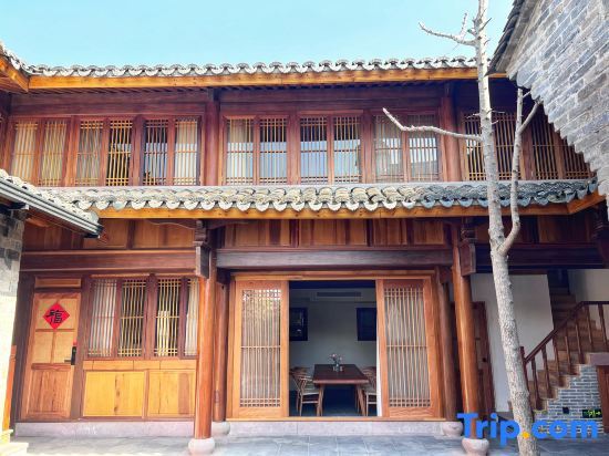 Нинбо: Sihai House