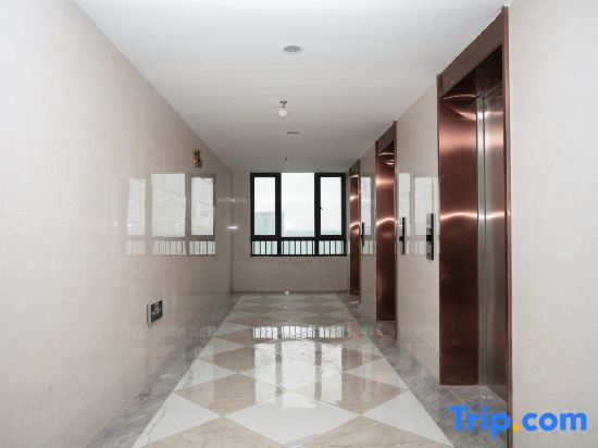 Xiyue Cinema Apartment (Changzhou North Railway Station) — фото 1