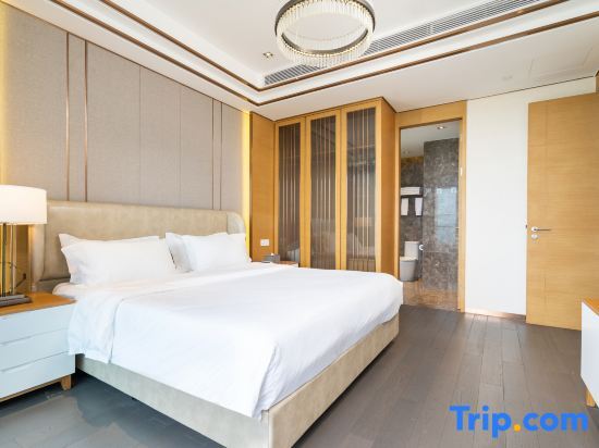 Санья: Perfect Holiday  Holiday Villa (Duty Free City Branch)