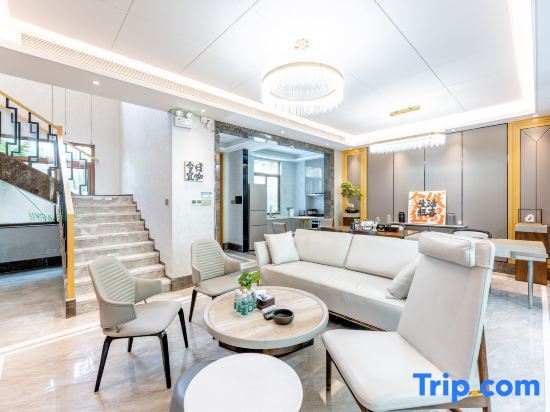 Санья: Perfect Holiday  Holiday Villa (Duty Free City Branch)
