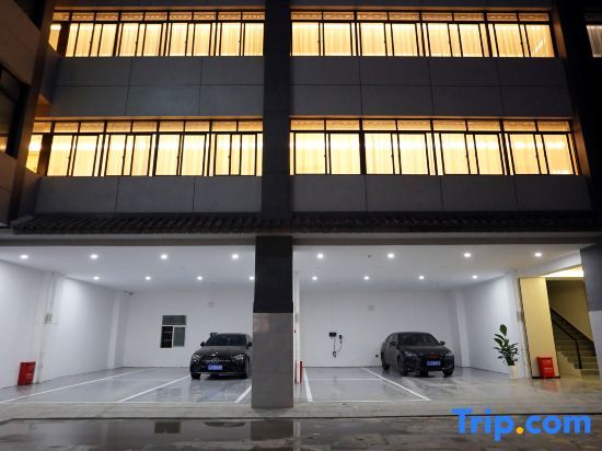 Пуэр: Jingman Boutique Hotel (Minzu Street Branch)