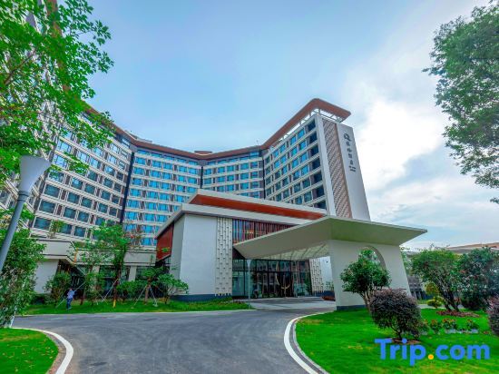 QiLing Hotel — фото 1