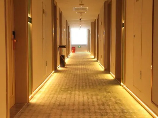 Наньтун: Vienna 3 Good Hotel (Nantong West Railway Station)