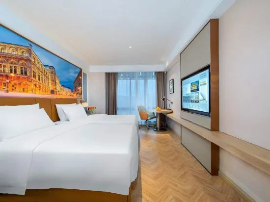 Наньтун: Vienna 3 Good Hotel (Nantong West Railway Station)