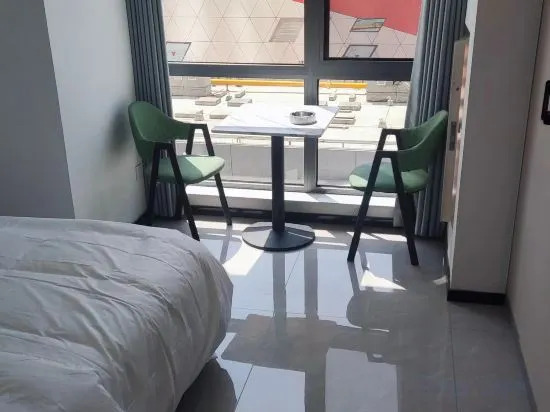 Анькан: Meishangke Apartment (Ankang Wanda Plaza)