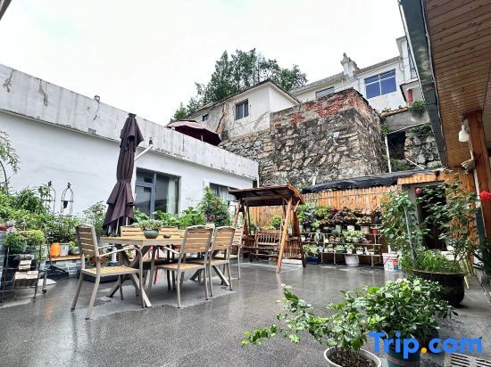Чичжоу: Jiuhua Mountain Yueshan Residence
