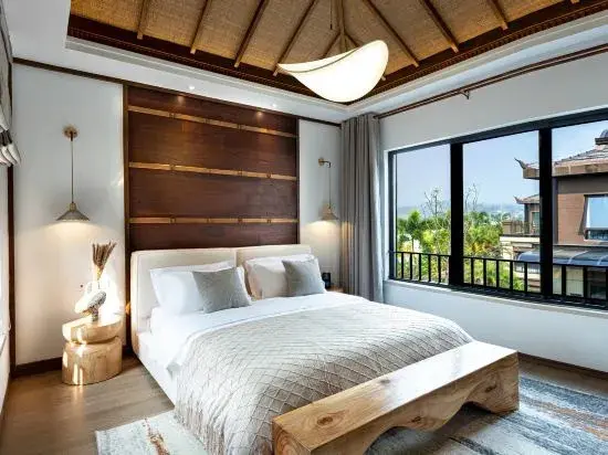 Цзинхун: Xishuangbanna Jinghong Jinlong Jiarui Hot Spring Holiday Villa