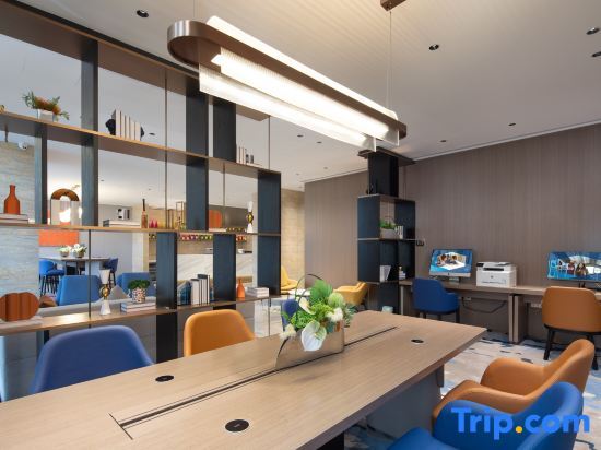 Шэньчжэнь: Hampton by Hilton Shenzhen Longgang Yonghu