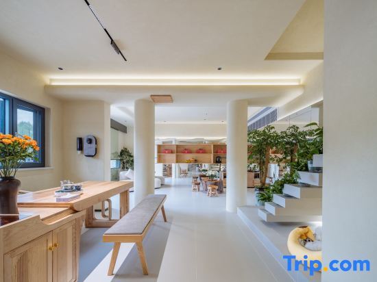 Чичжоу: Jiuhuashan Township Yu Homestay (Meat Body Palace Branch)