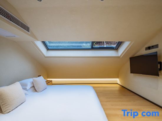 Чичжоу: Jiuhuashan Township Yu Homestay (Meat Body Palace Branch)