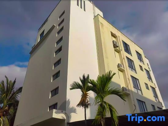 Return Homestay (Sanya Hailv Duty Free City Eternal Love Store) — фото 1