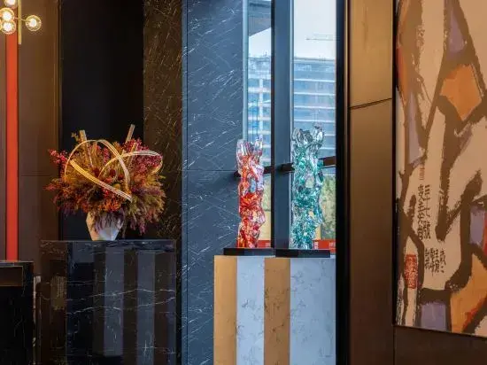 Цзинань: The Giorgio Morandi Hotel (Jinan Olympic Sports West Road Convention and Exhibition Center)