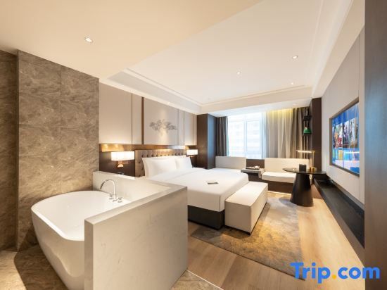 Цзинань: The Giorgio Morandi Hotel (Jinan Olympic Sports West Road Convention and Exhibition Center)