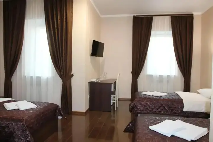 Тюмень: Hotel Rodos