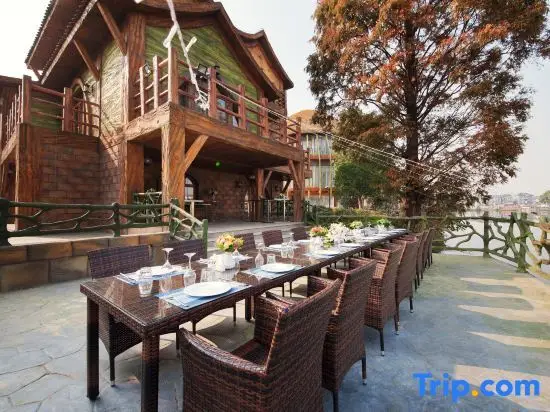 Шаоксинг: Oriental Jinsha Villa Hotel