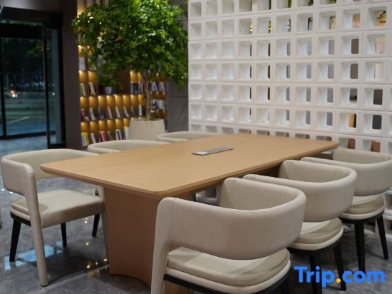 Лиаоченг: Atour Hotel Linqing City Center Liaocheng