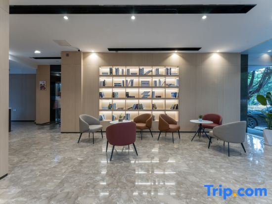 Фучжоу: Rite Hotel (Fuzhou West Lake Park)