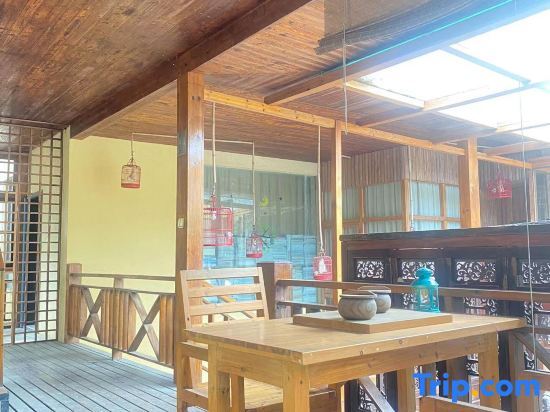 Ханчжоу: Ruz Cabin
