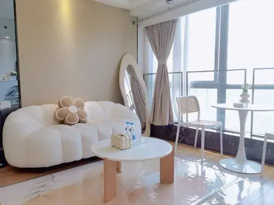 Шаоксинг: Little Sun City Apartment