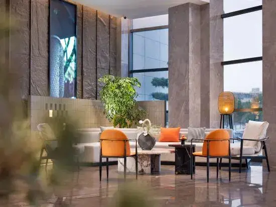 Цзюцянвэй: ROYGEM Hotel Longnan Yingbin Boulevard, Longnan