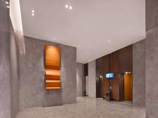 Цзюцянвэй: ROYGEM Hotel Longnan Yingbin Boulevard, Longnan