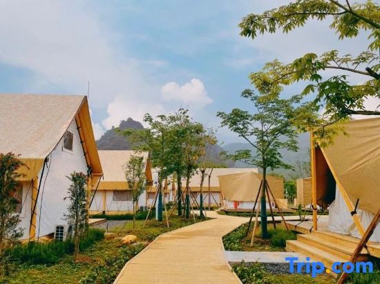 Чунцзо: Guanglv Le Xing Zhi Qu De Tian Border Camp Homestay