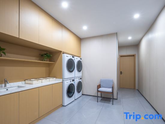 Хайкоу: Wyndham Hotel (Donghu Qilou Old Street Store)