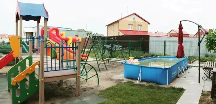 Тюмень: Uezdnaya Gostinitsa