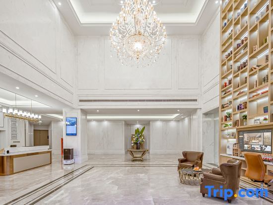 Аньян: Vienna International Hotel (Linzhou Hongqiqu Avenue Branch)