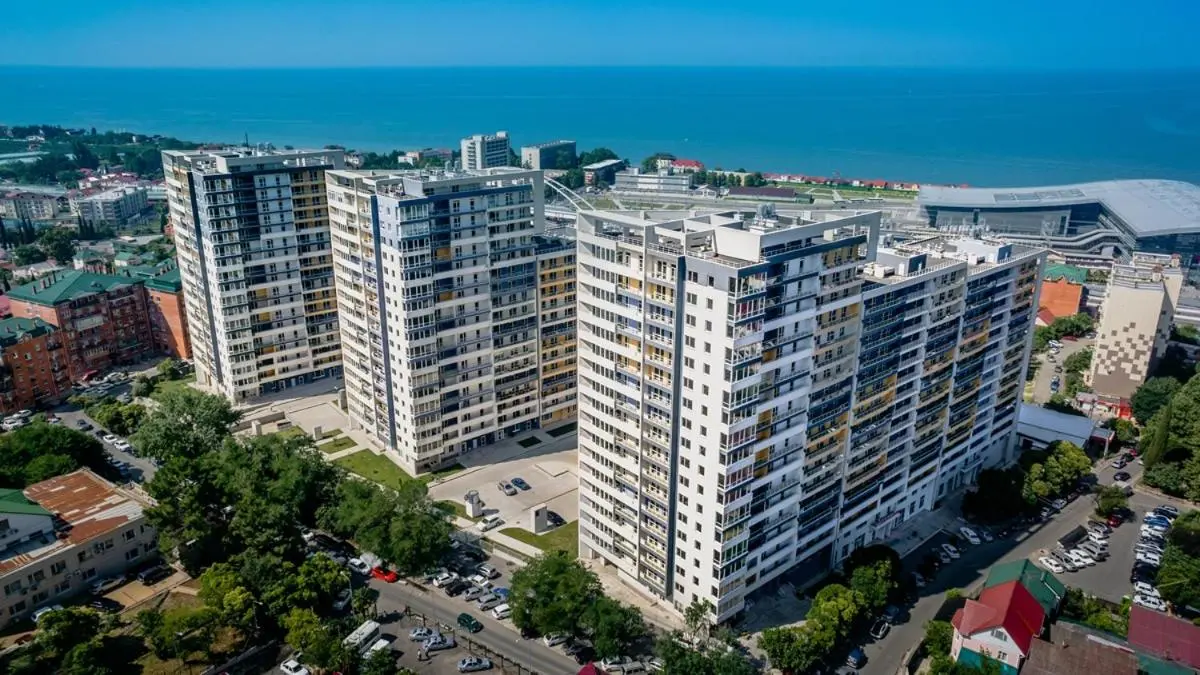 Красная Поляна: Apartment Triumph с видом на море