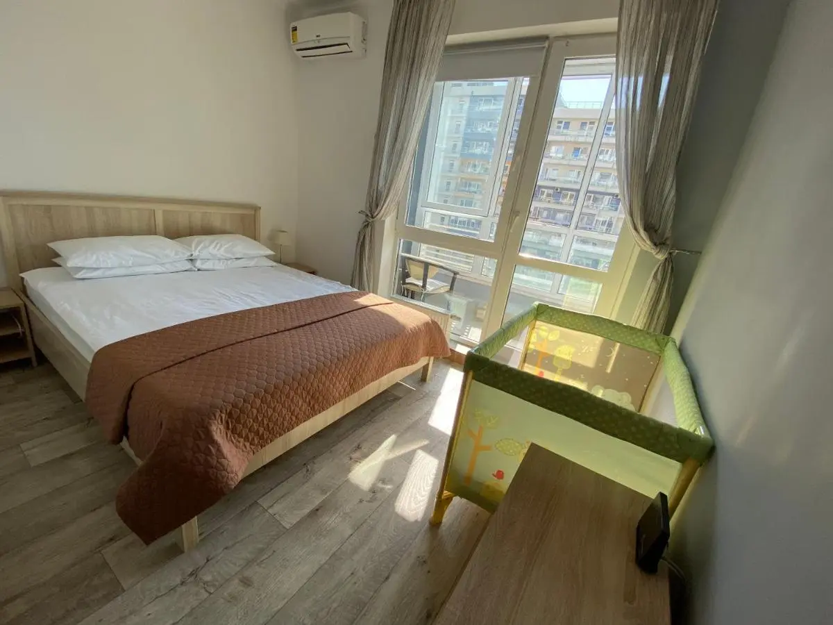 Красная Поляна: Apartment Triumph с видом на море