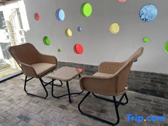Вэньчжоу: Ouyue Yuerongshe Feiyi Art Hotel (Wutian Old Street Branch)