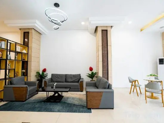 Юйлинь: Shell Hotel (Yulin Yufu Road Commercial Market)