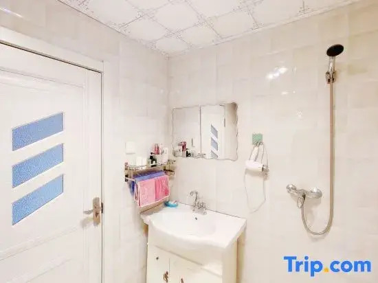 Ичунь Хэйлунцзян: Youth Apartments (Bilberry Manor, Yichun)