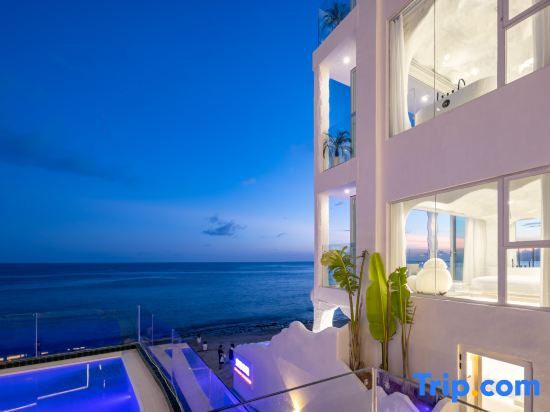 Санья: Sanya ZRS Nature Reading · Blue Cave Land Seaview Homestay