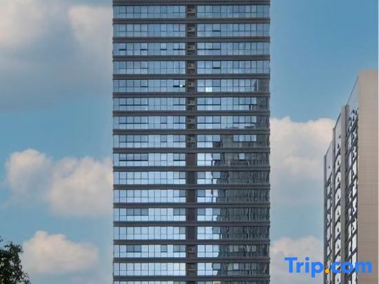 Чунцин: Huayi Hotel (Chongqing Yuelai National Expo Exhibition Center)