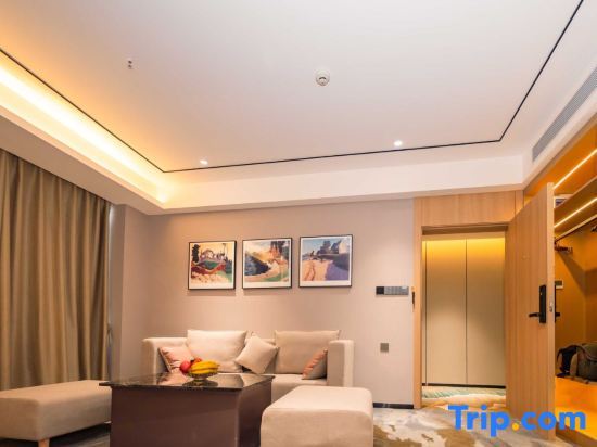 Карамай: Yisen Hotel (Karamay Xinsi Road Plaza)