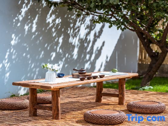 Дали: Dali Qiyeju Mountain Viewing Courtyard (Erhai Caicun Branch)