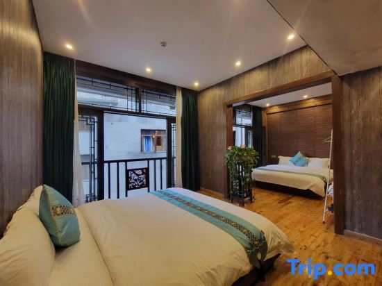 Сянси: Phoenix Shaxi Courtyard Homestay