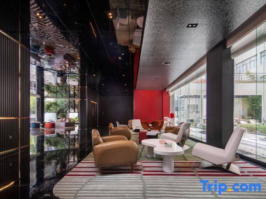 Ухань: Wuhan Optics Valley 2nd Road Chutian Radisson Hotel