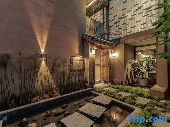 Yangheguang Yinshe Courtyard (Dali Ancient City) — фото 1