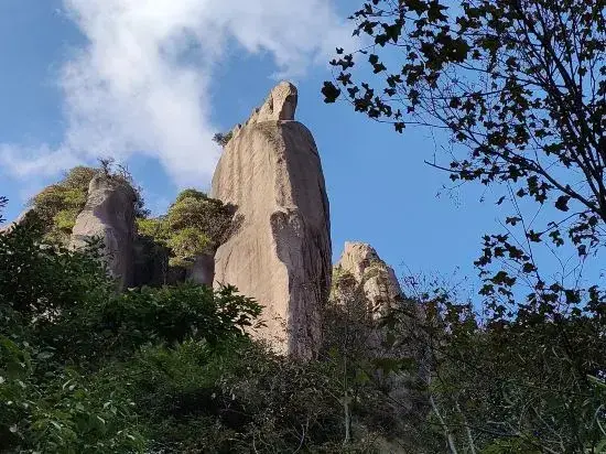 Шанграо: Sanqingshan Yinhu Xiaozhu Homestay