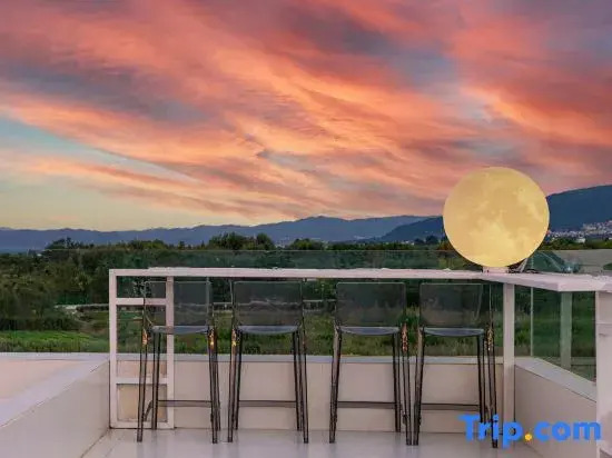 Дали: Dali Jumo High-end Light Luxury Homestay (Gucheng Nanmen Branch)