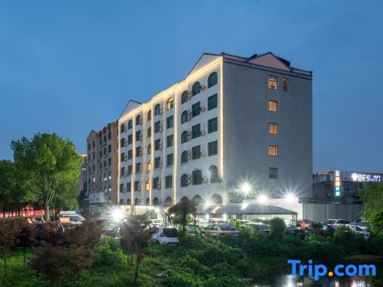 Тайчжоу: SGLL Zero Pressure Intelligence·Cinema Designer Hotel (Luqiao Branch)