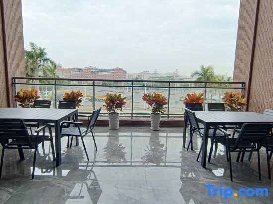 Чжухай: Jiuzhou Talent Apartment