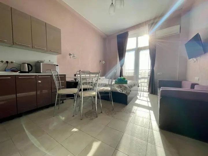 Сочи: Apartment in Green House
