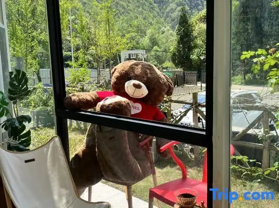 Чэнду: Mushanye Glamping