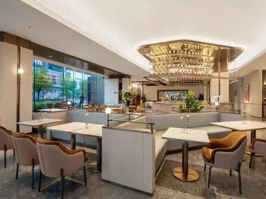 Наньтун: Mercure Nantong Central Business District