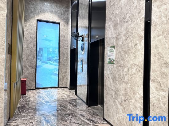 Дунгуань: Dali Light Luxury Apartment (Tianbao Subway Station)